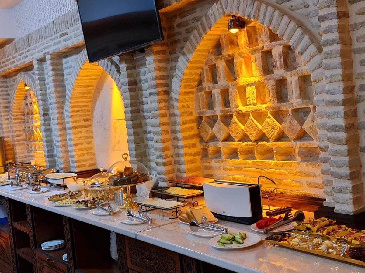 Royal Bukhara Hotel Buitenkant foto