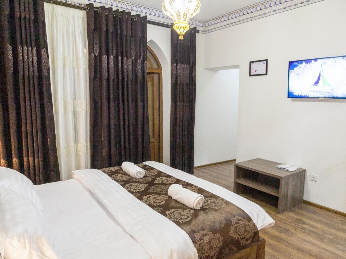 Royal Bukhara Hotel Buitenkant foto