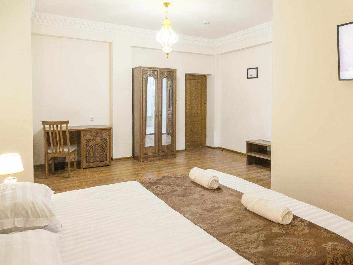 Royal Bukhara Hotel Buitenkant foto