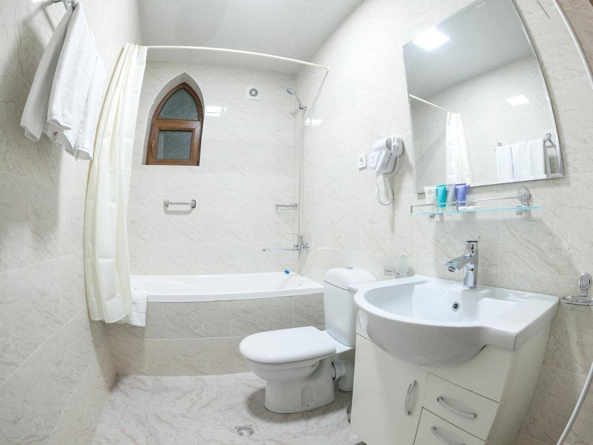 Royal Bukhara Hotel Buitenkant foto