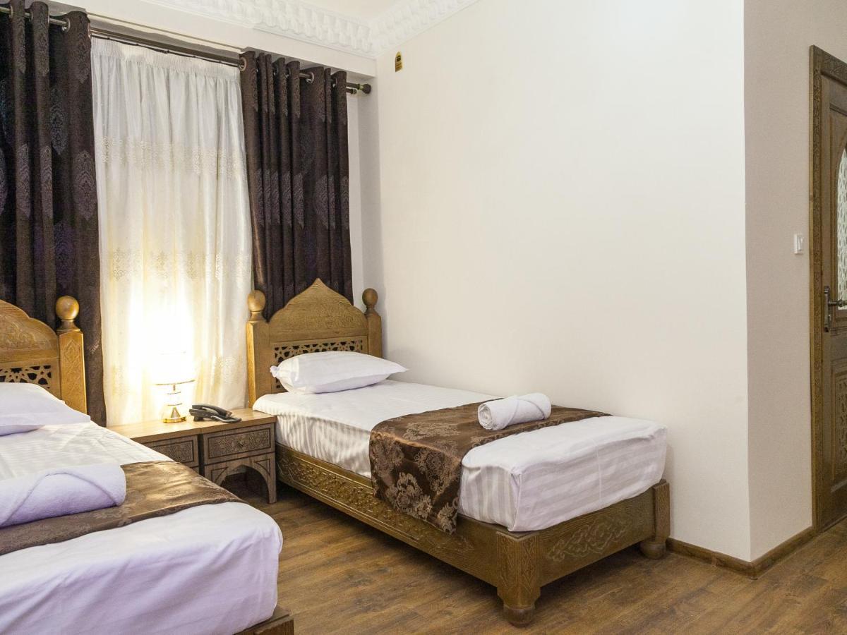 Royal Bukhara Hotel Buitenkant foto